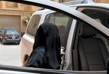 Arabie Saoudite : des femmes bravent l'interdiction de conduire Arabie Saoudite : des femmes bravent l'interdiction de conduire