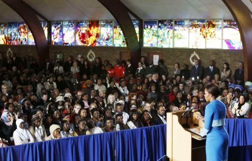 Michelle Obama exhorte les jeunes Africains à prendre leur destin en main Michelle Obama exhorte les jeunes Africains à prendre leur destin en main