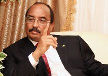 Mauritanie: le président dialogue avec des jeunes opposés à son régime Mauritanie: le président dialogue avec des jeunes opposés à son régime
