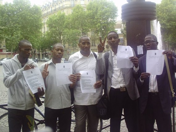 Occupation de l'Ambassade de Mauritanie à Paris par les militants IRA France (photos) Occupation de l'Ambassade de Mauritanie à Paris par les militants IRA France (photos)