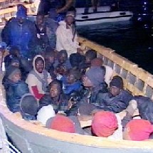 SERIE DE MESURES EN ESPAGNE APRES LA MORT DE 24 CLANDESTINS. SERIE DE MESURES EN ESPAGNE APRES LA MORT DE 24 CLANDESTINS.