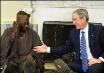 BUSH FELICITE OBASANJO POUR L'ARRESTATION RAPIDE DE TAYLOR BUSH FELICITE OBASANJO POUR L'ARRESTATION RAPIDE DE TAYLOR