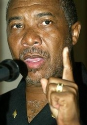 LE FILS DE CHARLES TAYLOR ARRETE AUX ETATS-UNIS LE FILS DE CHARLES TAYLOR ARRETE AUX ETATS-UNIS