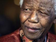 Afrique du Sud: l'ANC célèbre son centième anniversaire Afrique du Sud: l'ANC célèbre son centième anniversaire