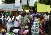 SENEGAL : CASAMANCE-CET ACCORD DE PAIX N'EST PAS 'UN DE PLUS', ASSURE M.WADE SENEGAL : CASAMANCE-CET ACCORD DE PAIX N'EST PAS 'UN DE PLUS', ASSURE M.WADE