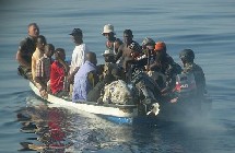 VAGUE D’EMIGRATION / MAURITANIE - TROIS EMBARCATIONS DE FORTUNE ECHOUENT DANS UNE VASTE ZONE MARITIME : PLUS DE 200 CANDIDATS DONT 74 SENEGALAIS REPECHES VAGUE D’EMIGRATION / MAURITANIE - TROIS EMBARCATIONS DE FORTUNE ECHOUENT DANS UNE VASTE ZONE MARITIME : PLUS DE 200 CANDIDATS DONT 74 SENEGALAIS REPECHES