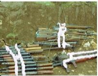 COMMERCE D’ARMES : SAISIE D’UNE IMPORTANTE QUANTITE D’ARMES D’ASSAUT COMMERCE D’ARMES : SAISIE D’UNE IMPORTANTE QUANTITE D’ARMES D’ASSAUT