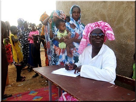 Une caravane médicale de l’AVOMM séjourne chez les rapatriés de Houdallaye et de Bèlel Ournguel au Brakna. 