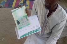 Demba SALL, victime des événements post électoraux, se rend en France pour ses soins Demba SALL, victime des événements post électoraux, se rend en France pour ses soins