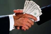 Des pays 'amis' financent des leaders politiques Des pays 'amis' financent des leaders politiques