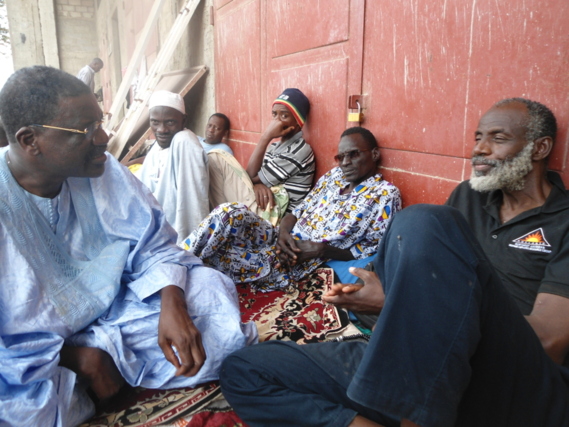 Grève de la faim des déportés mauritaniens au Sénégal, l'AJD/MR au chevet des victimes par Abda Wone Grève de la faim des déportés mauritaniens au Sénégal, l'AJD/MR au chevet des victimes par Abda Wone