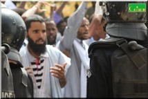 Nouakchott : Des jeunes manifestent contre le film Anti Islam - Nouakchott : Des jeunes manifestent contre le film Anti Islam -