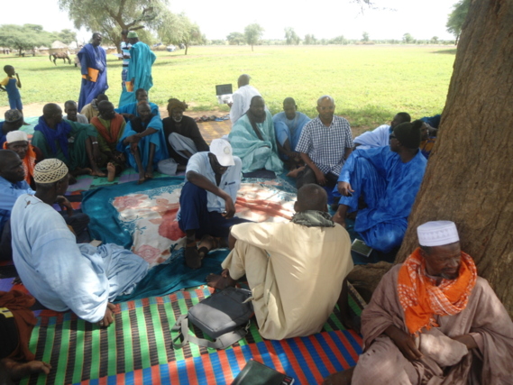 Assemblée générale des déportés mauritaniens au Sénégal par Abda Wone (photos) Assemblée générale des déportés mauritaniens au Sénégal par Abda Wone (photos)