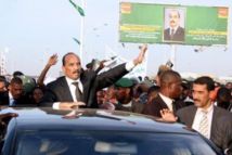 Départ pour Paris du président Aziz pour de nouveaux soins Départ pour Paris du président Aziz pour de nouveaux soins