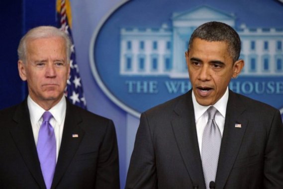 Obama veut un projet de loi sur les armes à feu dès janvier Obama veut un projet de loi sur les armes à feu dès janvier