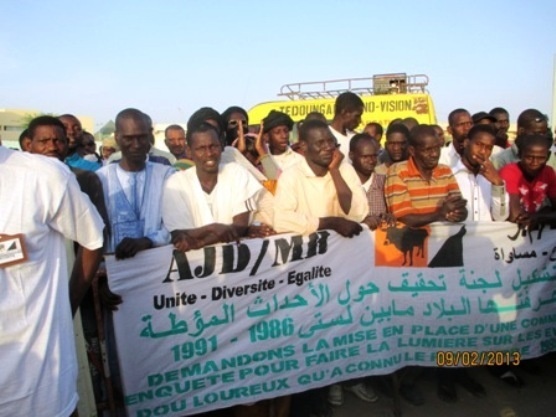 AJD/MR : Marche pour l'abrogation de la loi d’amnistie de 1993 (Reportage photos) AJD/MR : Marche pour l'abrogation de la loi d’amnistie de 1993 (Reportage photos)