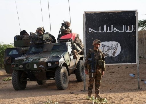 Mali: des soldats français et africains entrent dans la ville de Bourem Mali: des soldats français et africains entrent dans la ville de Bourem