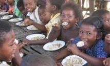 Un million de repas, don de Kinross et de l'Université de Guelph (Canada) aux cantines scolaires en Mauritanie