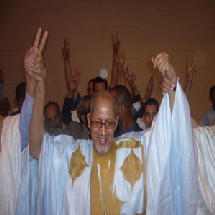Le candidat Sidi Ould Cheikh Abdellahi prononce son discours d'ouverture Le candidat Sidi Ould Cheikh Abdellahi prononce son discours d'ouverture