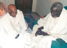 APRES SA REELECTION, Abdoulaye Wade à Touba pour remercier le khalife APRES SA REELECTION, Abdoulaye Wade à Touba pour remercier le khalife