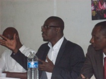 Samedi 21 septembre 2013 : L'intervention de Bocar Oumar BA lors de la journée de l'AJD/MR à St-DENIS Samedi 21 septembre 2013 : L'intervention de Bocar Oumar BA lors de la journée de l'AJD/MR à St-DENIS