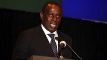 Dr Cheikh Tidiane Gadio : " L'Afrique a trois problèmes : le leadership, le leadership, le leadership " Dr Cheikh Tidiane Gadio : " L'Afrique a trois problèmes : le leadership, le leadership, le leadership "