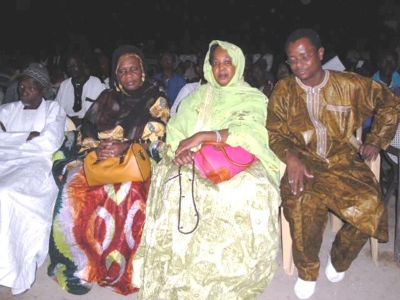 En photos : "Meeting" de Touche Pas à Ma Nationalité, 28 novembre 2013 En photos : "Meeting" de Touche Pas à Ma Nationalité, 28 novembre 2013