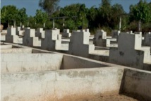 Sénégal: tollé après le refus d'enterrer une griotte dans le cimetière d'un village Sénégal: tollé après le refus d'enterrer une griotte dans le cimetière d'un village