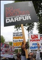 Des manifestants à Londres pour le Darfour. Des manifestants à Londres pour le Darfour.
