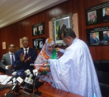 La ministre de la Fonction Publique, élue présidente de la communauté urbaine de Nouakchott La ministre de la Fonction Publique, élue présidente de la communauté urbaine de Nouakchott