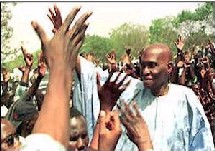 JADIS PRESENTE COMME MODELE DE DEMOCRATIE : La Raddho déclasse le Sénégal JADIS PRESENTE COMME MODELE DE DEMOCRATIE : La Raddho déclasse le Sénégal