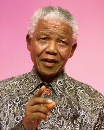 L’OIT DÉCERNE LE PREMIER PRIX POUR LA RECHERCHE SUR LE TRAVAIL DÉCENT À NELSON MANDELA ET CARMELO MESA-LAGO L’OIT DÉCERNE LE PREMIER PRIX POUR LA RECHERCHE SUR LE TRAVAIL DÉCENT À NELSON MANDELA ET CARMELO MESA-LAGO