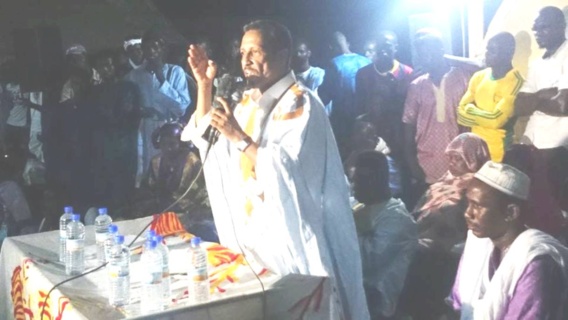 En images:  mardi soir, la population de Kiffa reçoit le candidat à l'élection présidentielle du 21 juin 2014, Monsieur Ibrahima Moctar Sarr.   En images:  mardi soir, la population de Kiffa reçoit le candidat à l'élection présidentielle du 21 juin 2014, Monsieur Ibrahima Moctar Sarr.