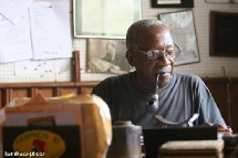 Le Festival du film de Tanger va rendre un hommage posthume au réalisateur sénégalais Ousmane Sembene Le Festival du film de Tanger va rendre un hommage posthume au réalisateur sénégalais Ousmane Sembene