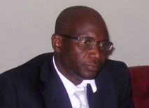 Pr. Lô Gourmo Abdoul, vice-président de l’UFP, dans une interview exclusive : ‘’Il ne peut même pas y avoir une proposition de révision constitutionnelle relative aux deux mandats ni par référendum ni par congrès..