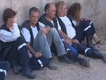 Seize Européens ont été inculpés lundi soir à Abéché, dans l'est du Tchad Seize Européens ont été inculpés lundi soir à Abéché, dans l'est du Tchad