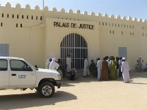 Arche de Zoé: Abéché dessaisi au profit de la juridiction de N'Djamena Arche de Zoé: Abéché dessaisi au profit de la juridiction de N'Djamena