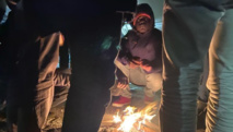 "Le plus dur, ce sont les doigts, ils gèlent en premier" : à Paris, des migrants à la rue confrontés à la vague de froid "Le plus dur, ce sont les doigts, ils gèlent en premier" : à Paris, des migrants à la rue confrontés à la vague de froid