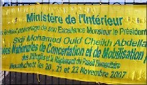 Le rapport de synthése adopté par acclamation Le rapport de synthése adopté par acclamation