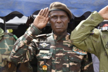 Niger : arrivée à Niamey de nouveaux instructeurs et de matériel militaires russes