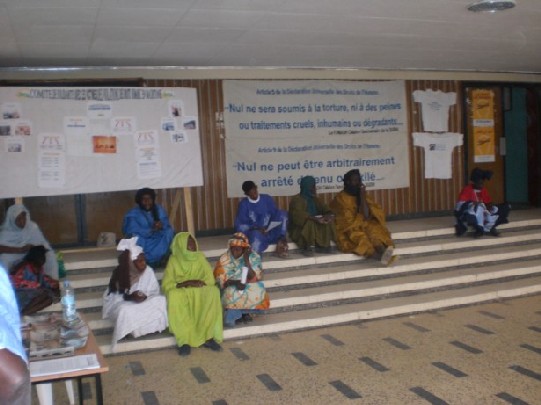 Compte-rendu de la journée de commémoration du 59eme anniversaire de la Déclaration Universelle des Droits de l’Homme, organisée par le FONADH Compte-rendu de la journée de commémoration du 59eme anniversaire de la Déclaration Universelle des Droits de l’Homme, organisée par le FONADH