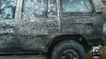 La voiture criblée de balles de l'ex-Premier ministre La voiture criblée de balles de l'ex-Premier ministre