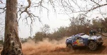 Paris-Dakar 2008: 'Le plus gros des Dakar dans l'histoire du Dakar', selon son directeur Etienne Lavigne Paris-Dakar 2008: 'Le plus gros des Dakar dans l'histoire du Dakar', selon son directeur Etienne Lavigne