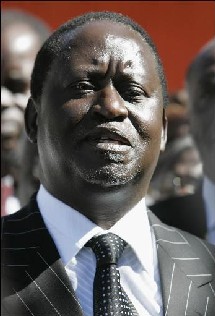 Odinga refuse l'offre de Kibaki de former un gouvernement d'unité nationale Odinga refuse l'offre de Kibaki de former un gouvernement d'unité nationale