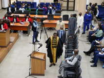 En Guinée, l’ancien chef de la junte reconnu coupable de crimes contre l’humanité au terme d’un procès hors norme En Guinée, l’ancien chef de la junte reconnu coupable de crimes contre l’humanité au terme d’un procès hors norme