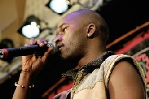 Souleymane Diamanka : Le slam au goût Peul Souleymane Diamanka : Le slam au goût Peul