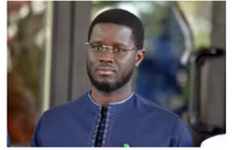 Le président sénégalais appelle à la « fin de toutes présences militaires étrangères dès 2025 » dans le pays Le président sénégalais appelle à la « fin de toutes présences militaires étrangères dès 2025 » dans le pays