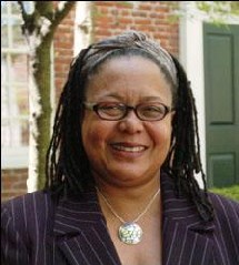 Evelynn Hammonds, première doyenne noire à Harvard ! Evelynn Hammonds, première doyenne noire à Harvard !