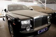 En Gambie, le gouvernement publie la liste des biens de l’ancien dictateur Yahya Jammeh En Gambie, le gouvernement publie la liste des biens de l’ancien dictateur Yahya Jammeh