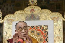 Le dalaï lama dénonce un «génocide culturel» Le dalaï lama dénonce un «génocide culturel»